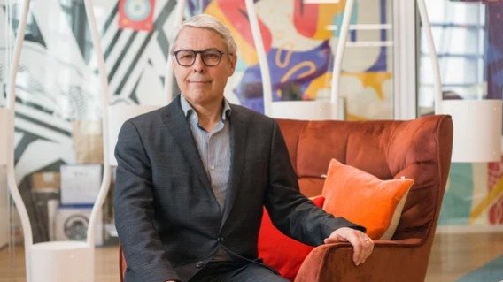 Cofundador da Ubisoft morre em queda de avião