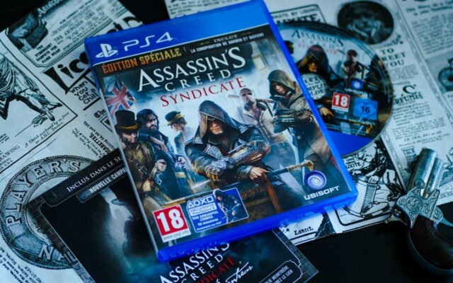 Jogadores de PlayStation organizam apagão contra fim da mídia física